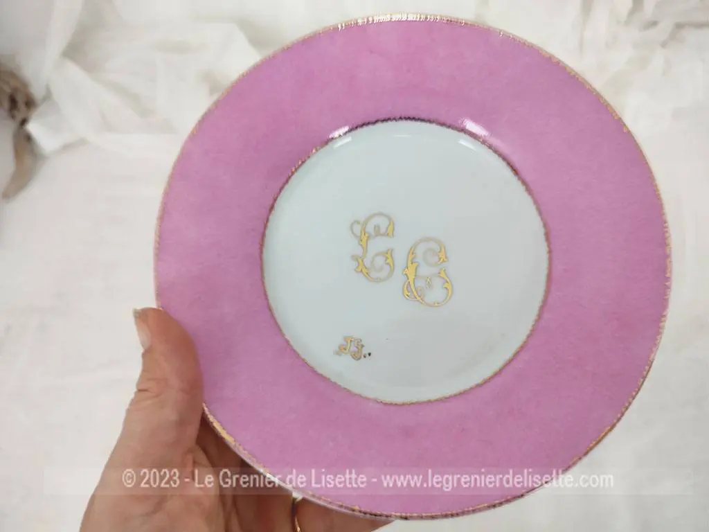 Duo assiettes dessert shabby monogrammés dorés – Image 3