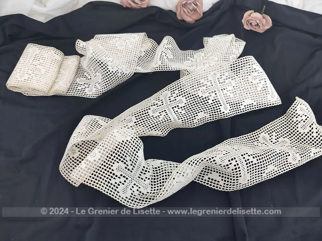 Long et large coupon dentelle crochet dessins croix