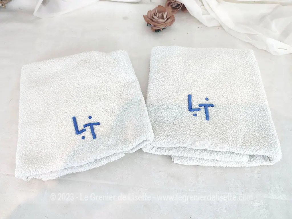 Duo serviettes éponge blanches aux monogrammes LT – Image 2