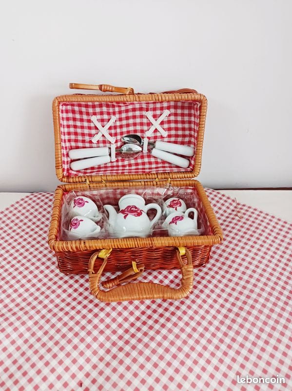 Dinette enfant vintage – Image 4