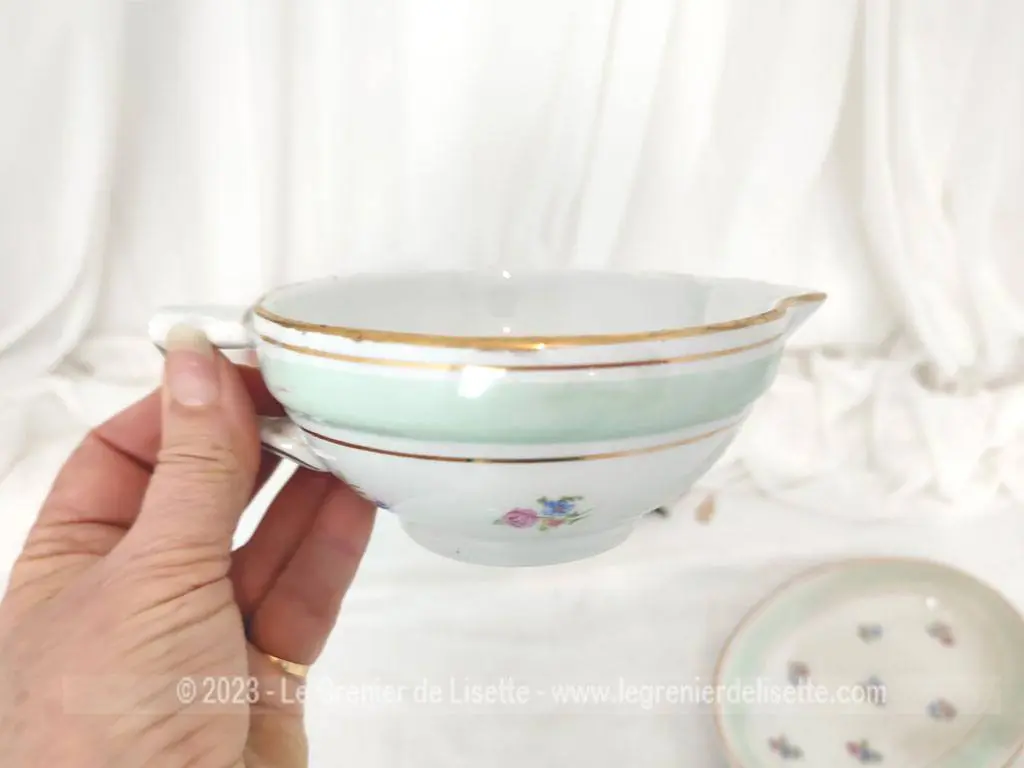 Ancienne saucière et son ravier Porcelaine Opaque SA – Image 4