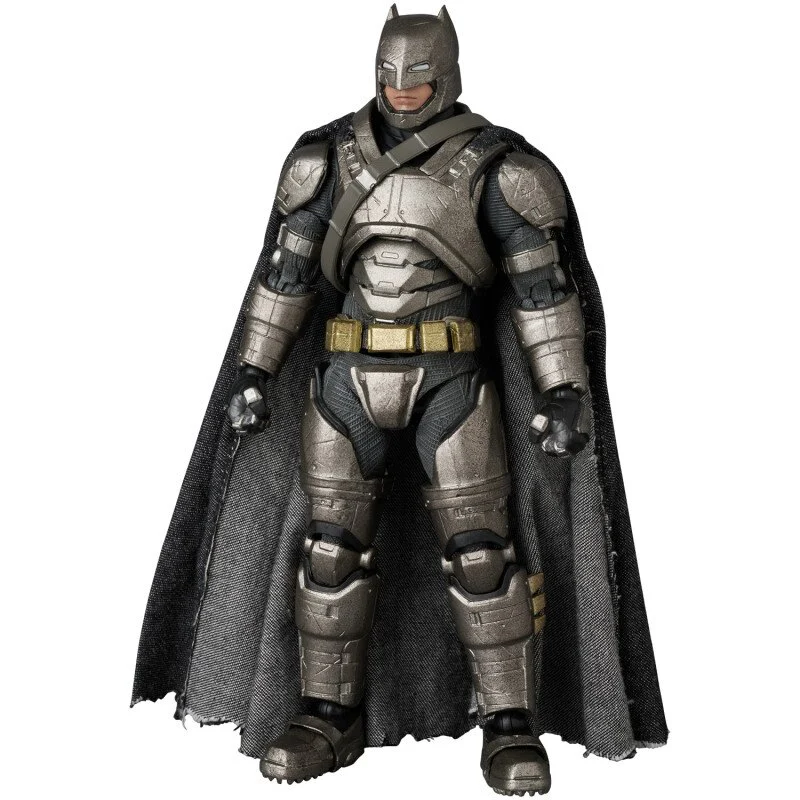 MAFEX No.313 Batman v Superman Dawn of Justice Armored Batman ( Version 1.5 ) – Image 7